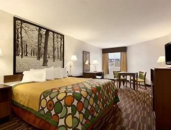 Riverdale Inn West Springfield Room photo